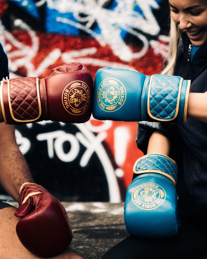 Crimson '81 Bag Gloves worn in training
